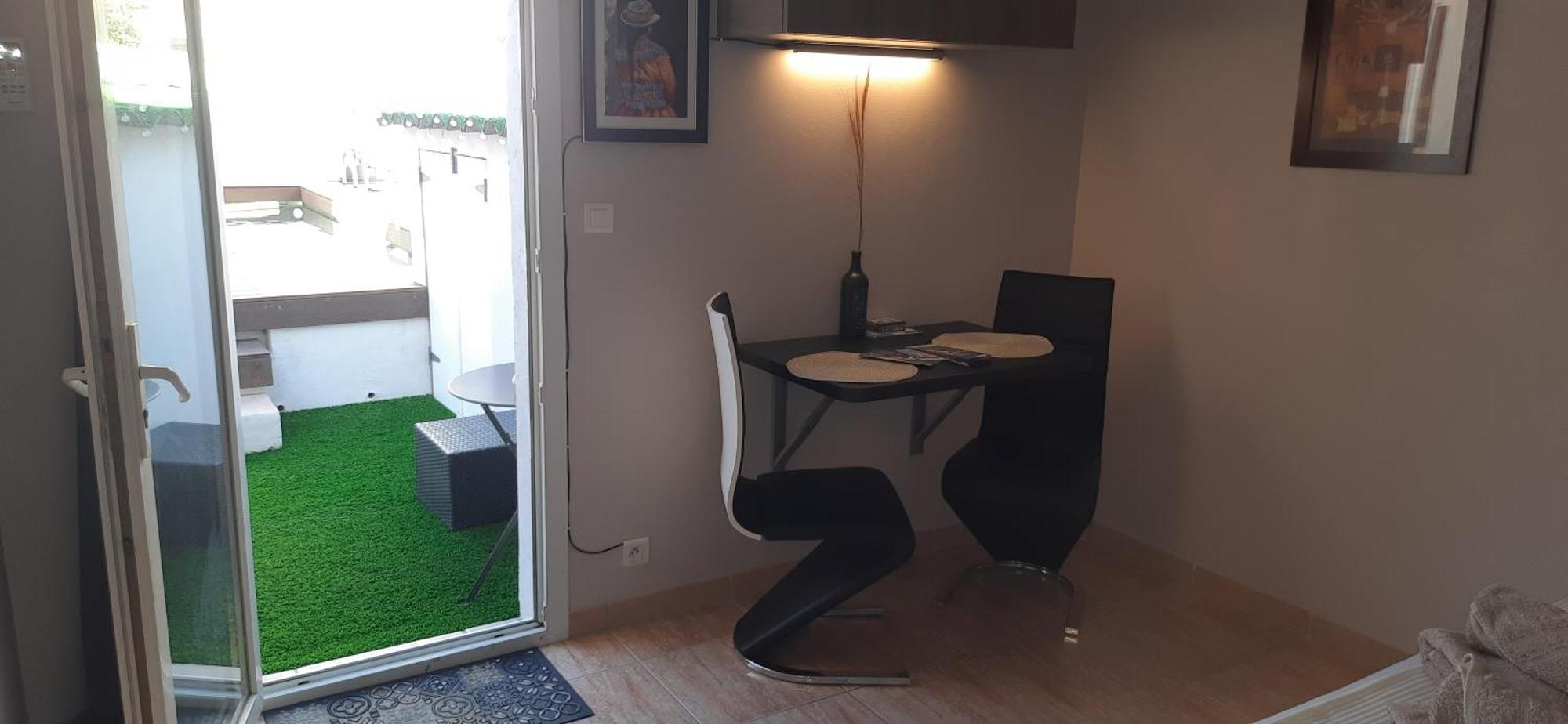 Chambre Spacieuse, Independante, 700M De La Gare Narbonne Kültér fotó
